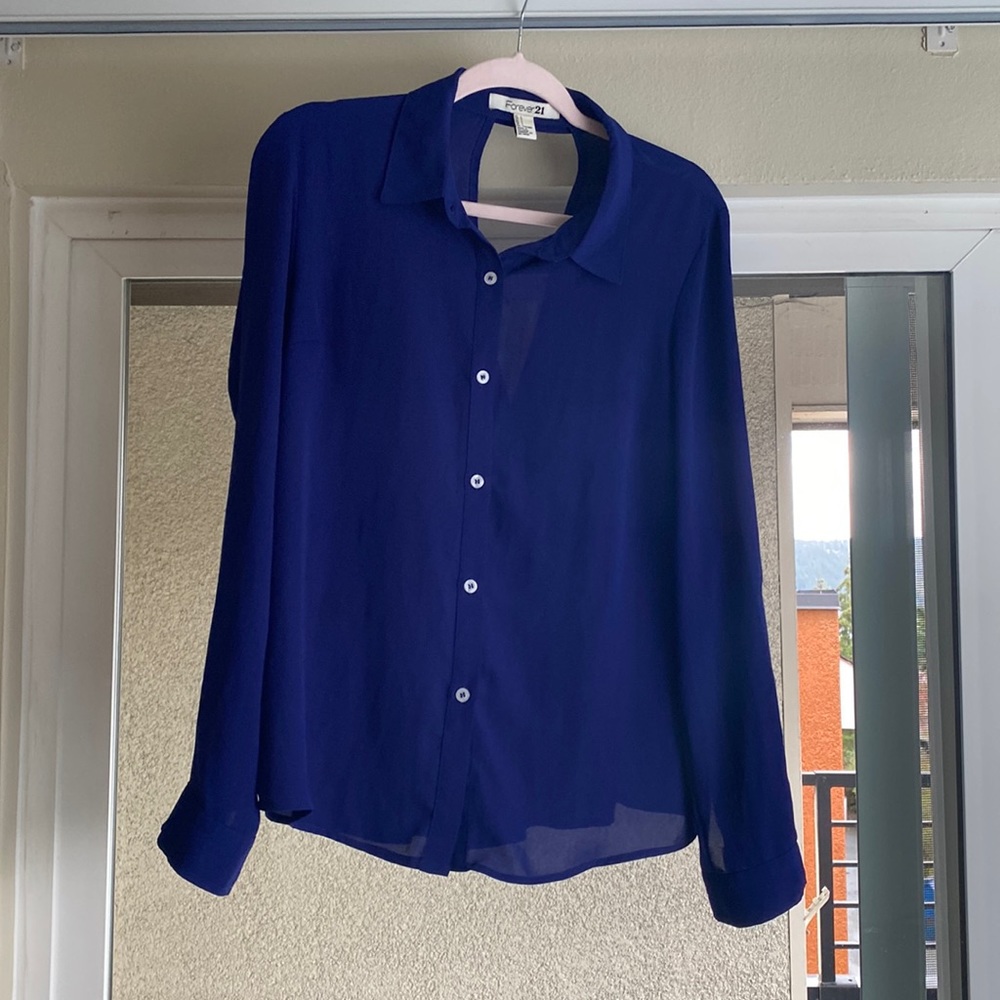 Forever 21 Chiffon Open back Button up